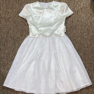 VTG,Little Miss Made In USA Lace White And Ivory Flutter Sleeve Sundress Size 8